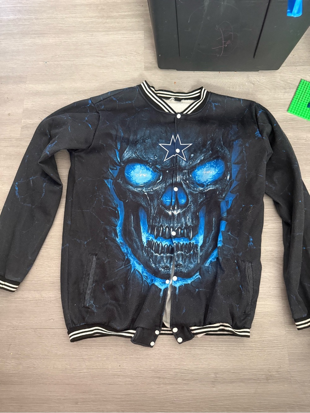 Black & Blue Skull Graphic Bomber Jacket - Men's Dallas Cowboys